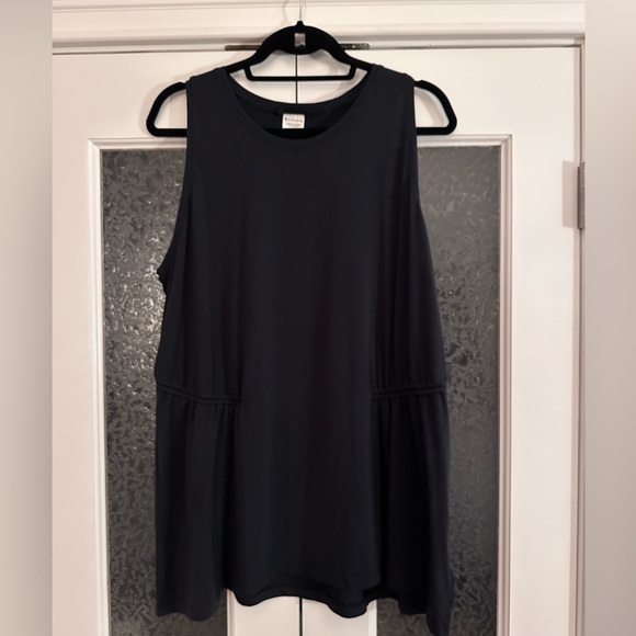 Athleta Crewneck Yoga Top - Picture 1 of 4